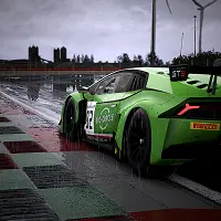 DRIVING & RACING
